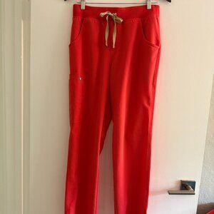 Figs scrubs women's Kade Cargo size Small Hibiscus